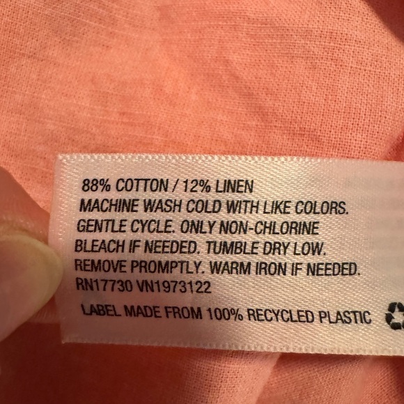 Universal Thread Cropped Button-Up Shirt - Picture 4 of 6